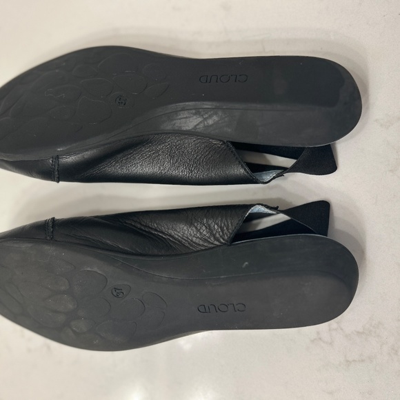Cloud Footwear Caliber Black Sandal/Flat Size 37 EU - Picture 7 of 10